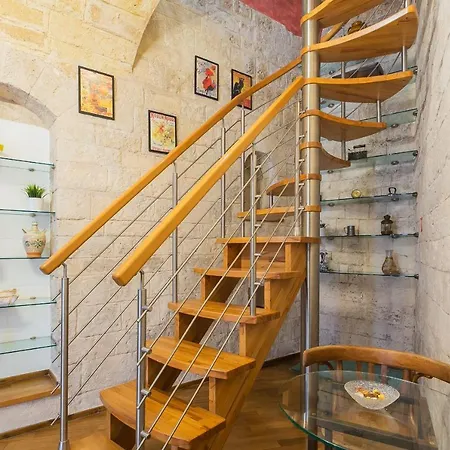 A Palazzo Zizzi By Wonderful Italy * Bari